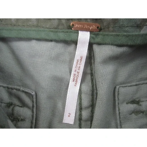 Free People Womens Shorts 2 Camo‎ Camouflage Casual Cotton - Picture 3 of 10